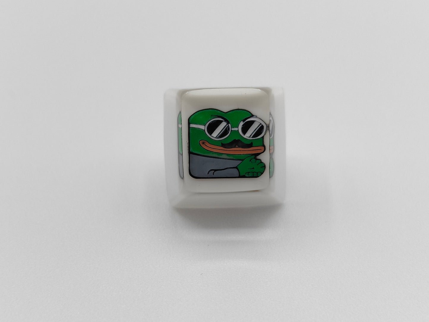 Keycap Evil Peepo